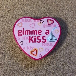 Hershey’s Kiss Heart Shaped Tin Can